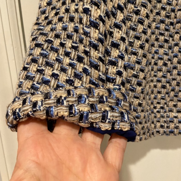 Chico’s Tweed Blazer Blue/White/Gold Metallic – Size 2 (US 12/14) - Picture 4 of 10